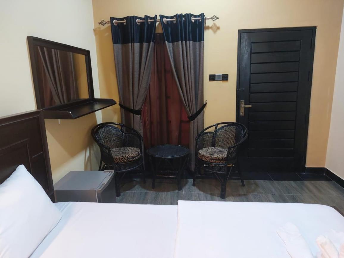 Edwin'S Airport Garden Bed & Breakfast Negombo Exterior foto