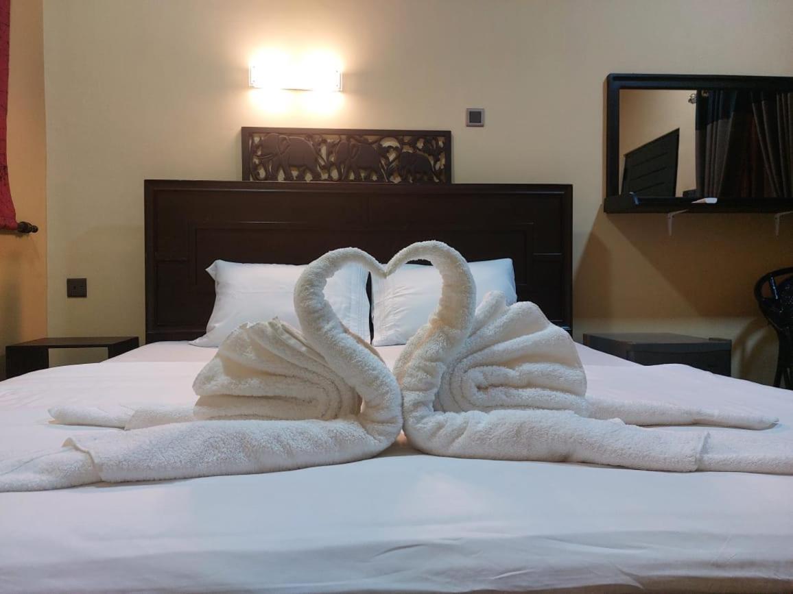 Edwin'S Airport Garden Bed & Breakfast Negombo Exterior foto